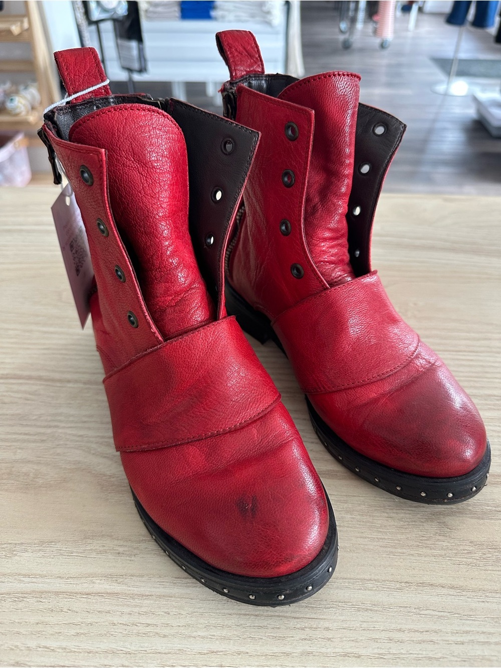 Vero Cuoio Red Leather Combat Ankle Boots